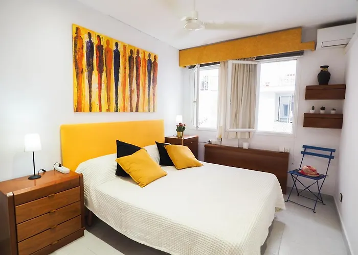 Sunflower By Hello Homes