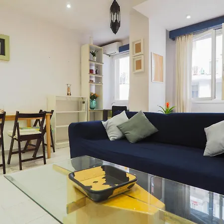 Sunflower By Hello Homes Sitges